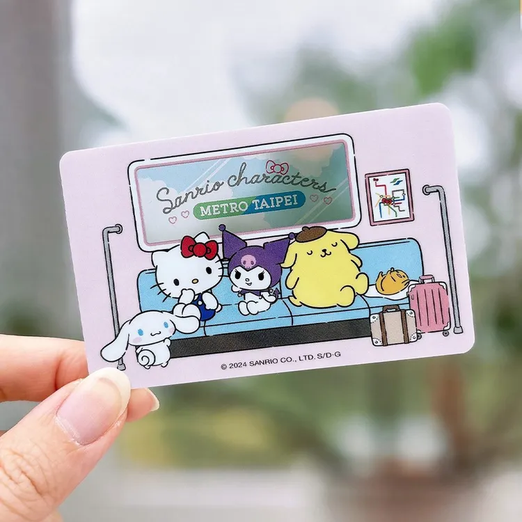 最新推出三麗鷗聯名悠遊卡等26款商品。北捷提供