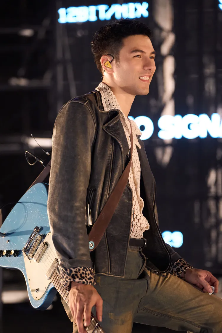 鳳小岳在節目中帥的模樣。芒果TV《披荊斬棘》提供