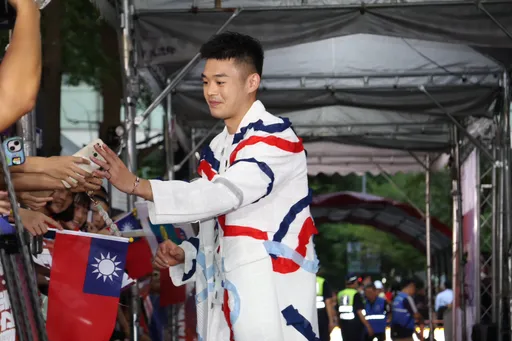 「學姊」爭議後現身！王齊麟：沒有連累大家很慶幸