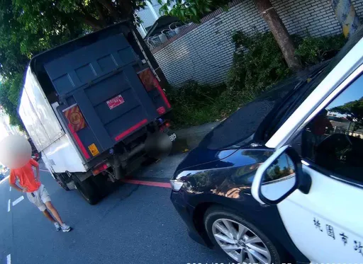 酒駕扣牌2年 貨車司機蝦皮網購買假車牌!遇警盤查還是栽了