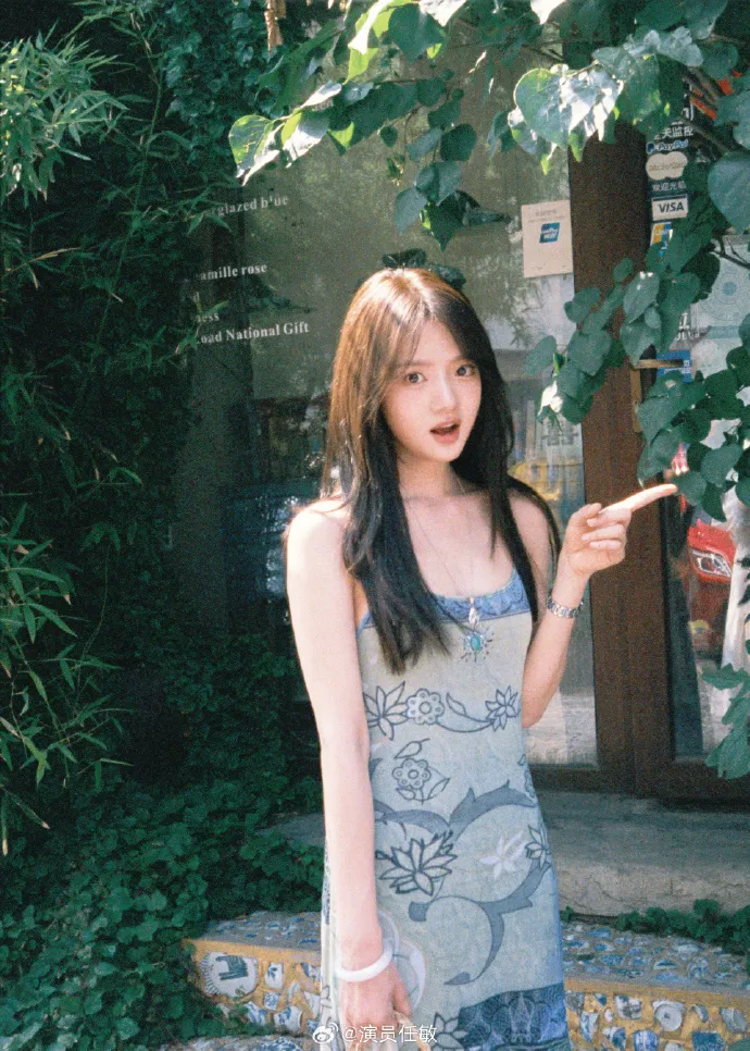 任敏最近開心旅遊。翻攝任敏微博