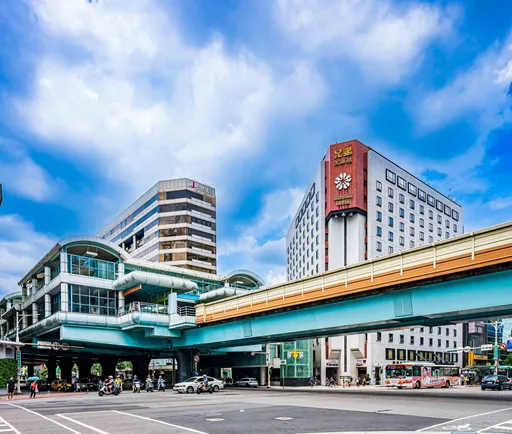 基寶建設都更案　插旗台北華爾街豪宅頂辦聚落