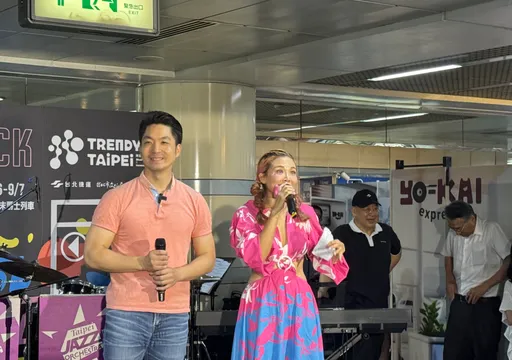 李四川2026出戰新北? 蔣萬安熱唱「我欲甲你攬牢牢」表態