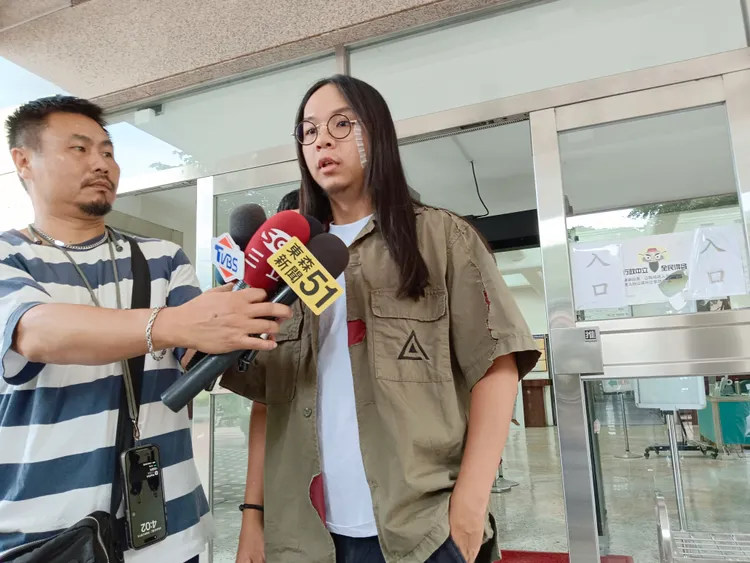 「長髮哥」接受100萬條件，與洪嫌父母達成和解。民眾提供