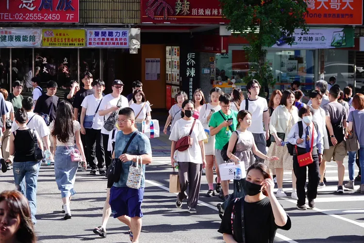 北市都發局將協助南西心中山及赤峰街商圈合法化發展。莊宗達攝