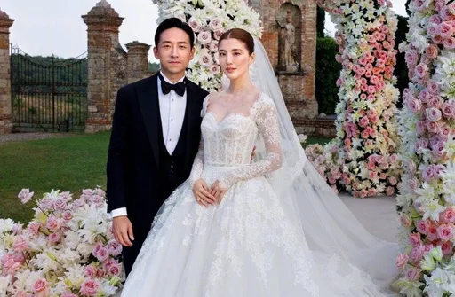 女星嫁百億富三代父母沒出鏡有原因!昔談混血身世被踢爆