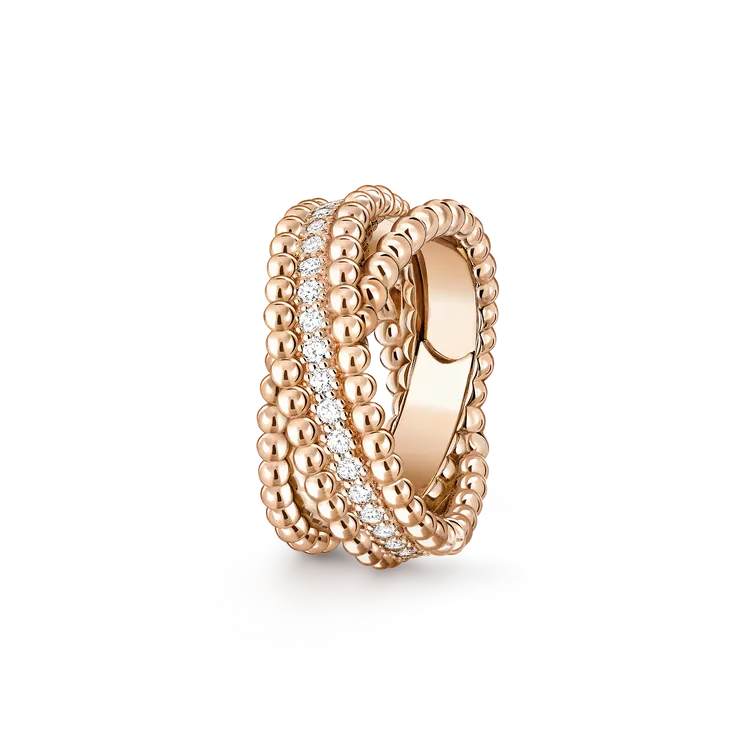 梵克雅寶Perlée diamonds duo鑽石戒指，18K玫瑰金與鑽石，約32萬7000元。品牌提供