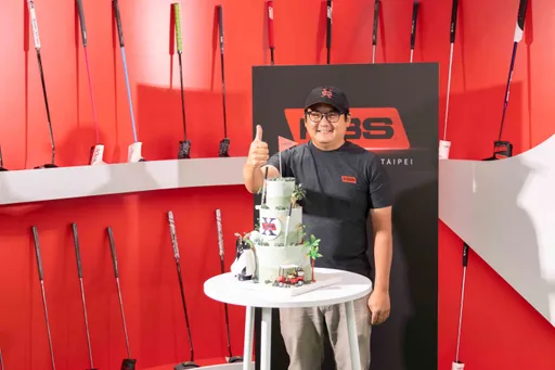 高爾夫職業選手指定愛用KBS 旗艦店落點西門打造專屬球桿客製體驗