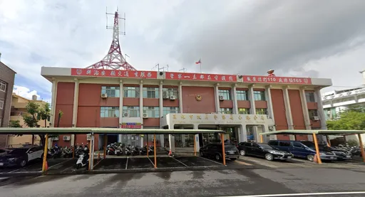 高雄15歲女墜樓亡！同學傳訊息急尋人　母見愛女倒臥路邊崩潰了　