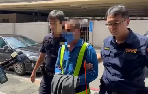 撞破忠孝橋!超載10公噸鋼梁 聯結車駕駛限制住居