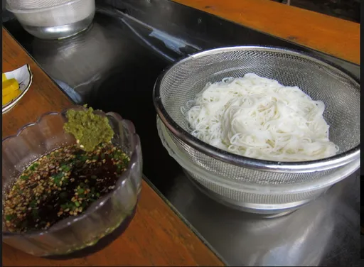 主打天然湧泉流水素麵 日旅館驚傳450人食物中毒