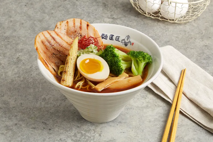 豆香醬油拉麵(標準) 135元。業者提供