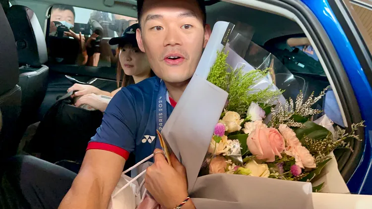 陳詩媛解釋接機的始末。特勤中心攝