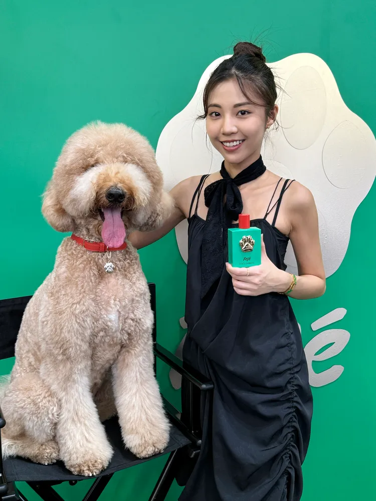 Dolce & Gabbana打造狗狗專屬的FEFÉ香氛。張家玲攝