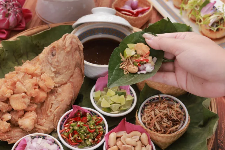 泰王最愛的「泰式酥脆紅尼羅魚」。台北遠東香格里拉提供
