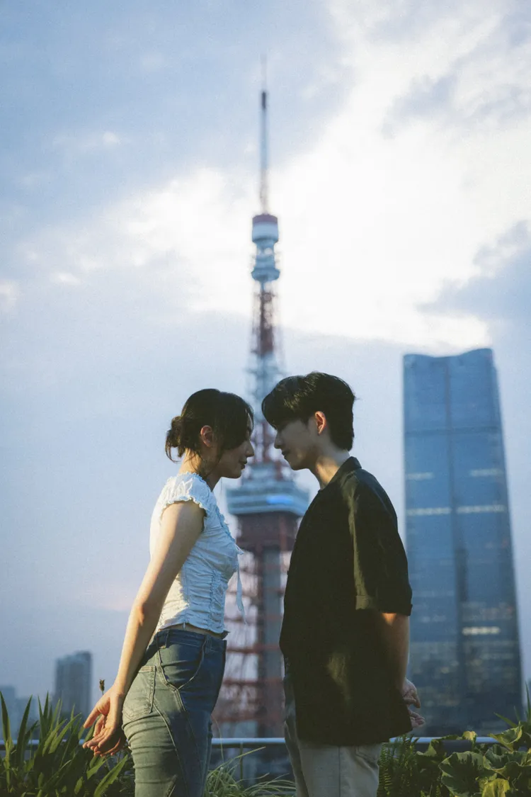 邱鋒澤找來蔡思韵合拍MV，2人赴日取景。原音兄弟提供