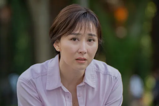 女星降片酬也要演!虎媽上身超嚴厲 遭14歲兒虧本色演出