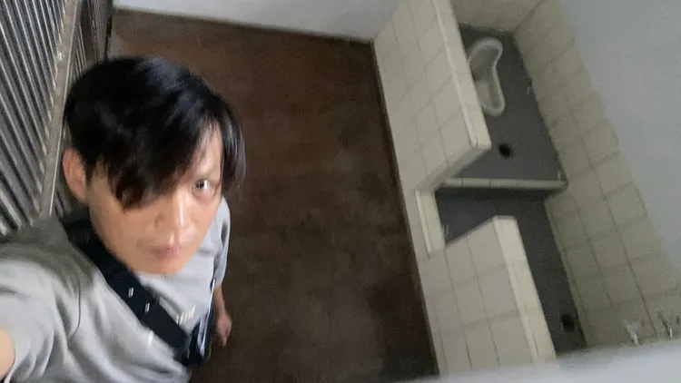 黃鐙輝把自己關在獄中揣摩心情。黃鐙輝提供