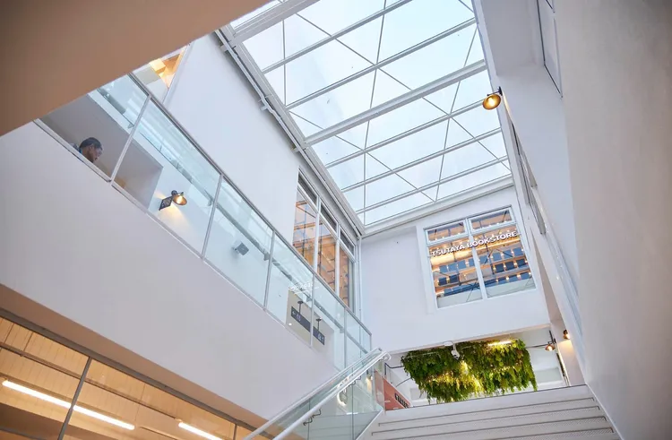 園區引進日本蔦屋書店TSUTAYA BOOKSTORE等。日月町提供