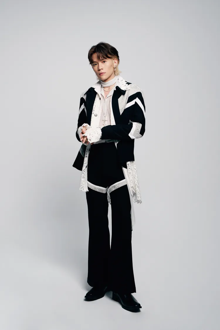 創作才子吳獻推出音樂新作。環球音樂提供