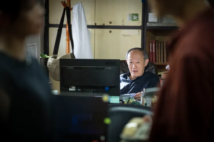 戲精金士傑飾演劇中清潔社的老闆 。人生清理員影集版提供