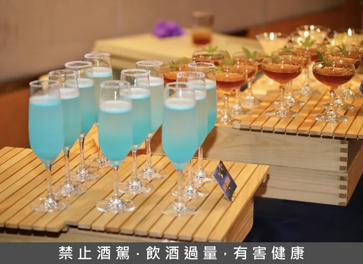 馬祖淡菜美食節期間推出以馬祖高粱為基酒的限定調酒。業者提供