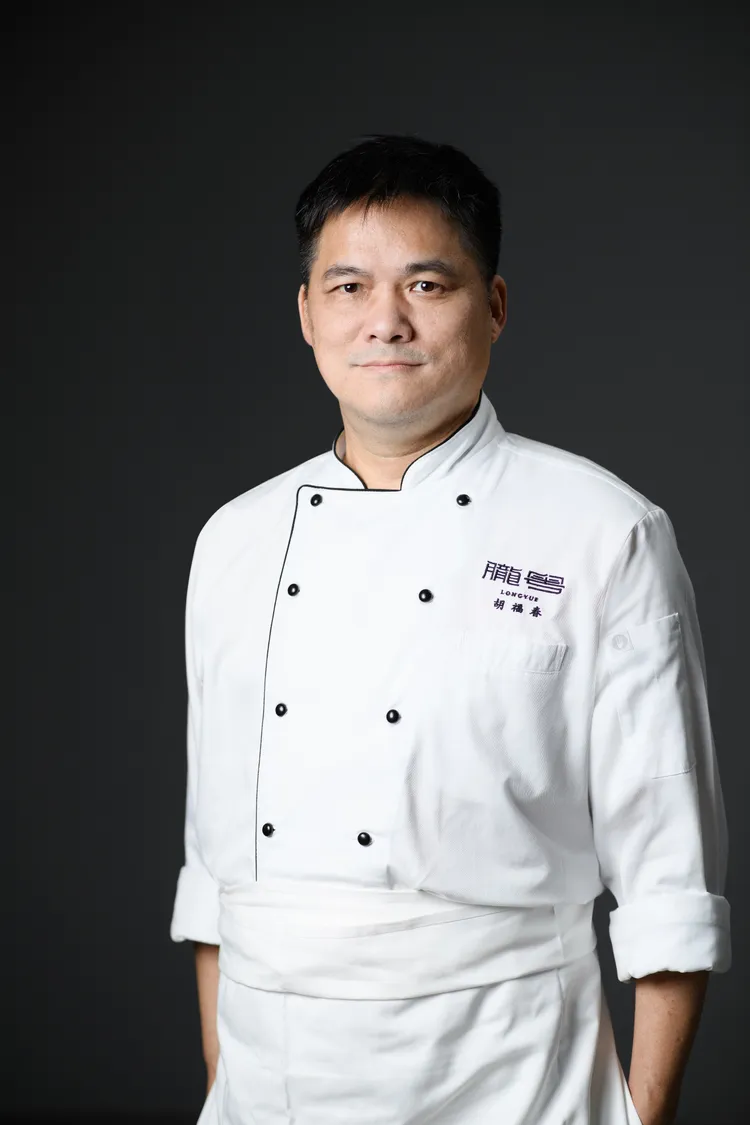 朧粵行政主廚胡福春。業者提供