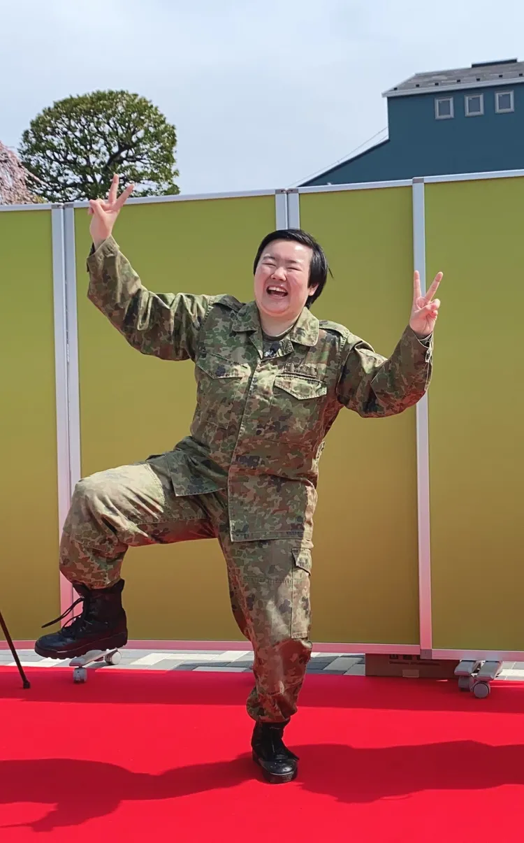 安子擁有陸上自衛隊背景。翻攝yasuko_sma X