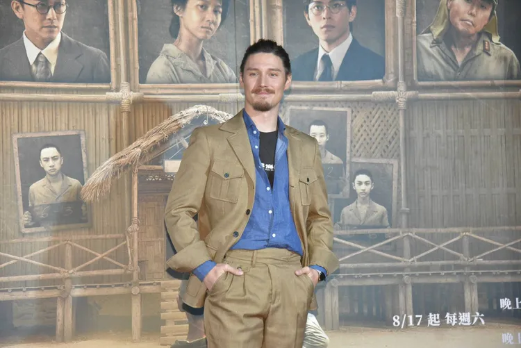 周厚安。攝影中心攝