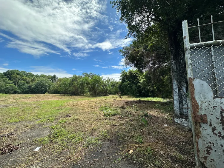 台南六甲區居民爭取興建產業文化故事館，帶動觀光，但沒想到卻是警局靶場及社會局長照機構進駐。尤淨寬提供