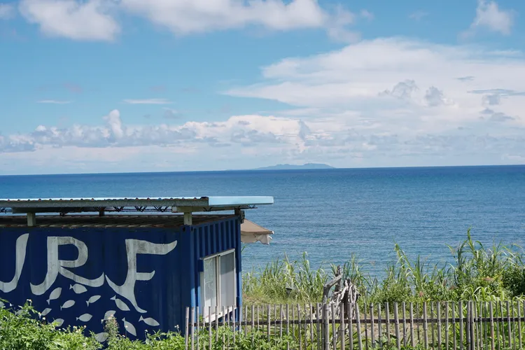 台東的土地會黏人，都蘭海角咖啡的兩位經營者因衝浪而愛上這片土地。S.H.攝