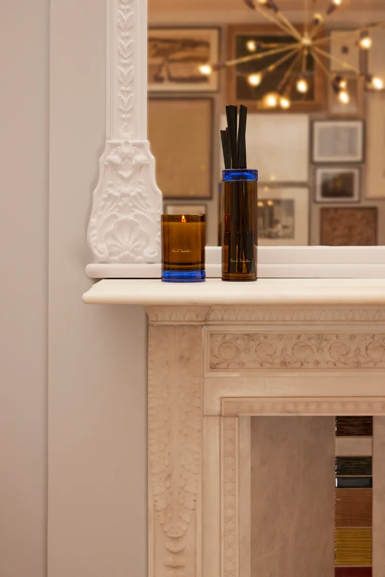 Paul Smith讓戀人們之間的回憶藉由嗅覺記憶幻化成永恆。品牌提供