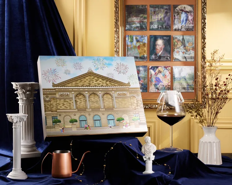 歐客佬精品咖啡包裝設計如巴黎時尚般精美。業者提供