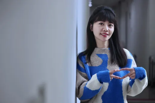 高嘉瑜槓上車庫娛樂 他嘆恐「狗吠火車」:御用律師大有來頭