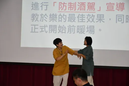 蘆竹警治安座談很用心！話劇暖場先行　還有線上直播讓鄉親同步參與