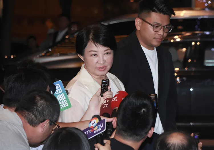 台中市長盧秀燕今出席連戰夫婦60週年鑽石婚。彭欣偉攝