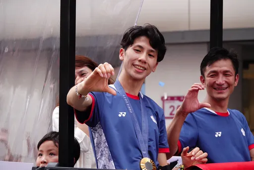 北市府「奧運英雄時尚派對」直播中！　活動流程一次看