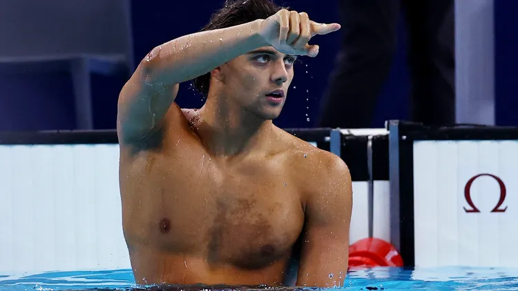 切康先前在仰泳100公尺拿下金牌。路透社
