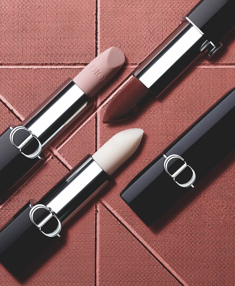 Dior藍星柔霧潤唇膏，各1600元。品牌提供