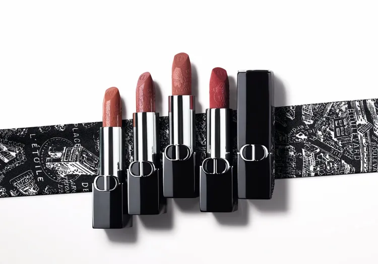 Dior藍星唇膏巴黎地圖，各1650元。品牌提供
