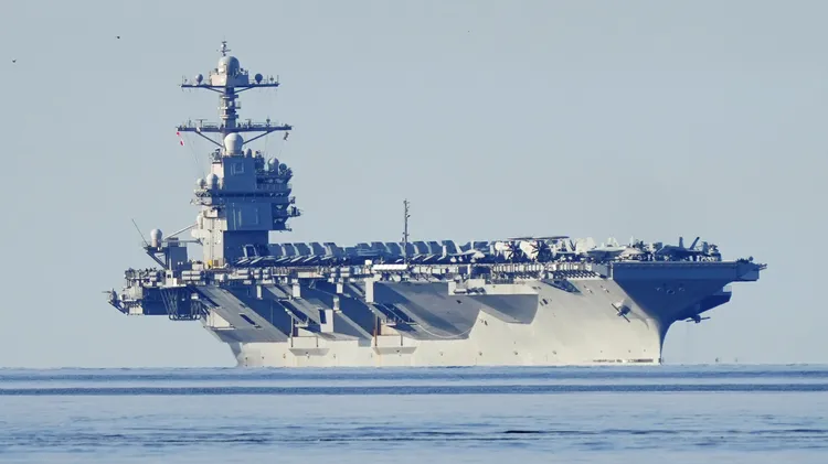 蘭德公司報告指出，美國必須投入更多預算，強化國防資源。圖為美國最強航母福特號。美聯社
