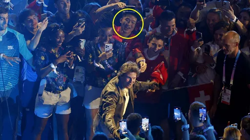 憋尿是值得的!他握到阿湯哥的手「比拿金牌更爽」