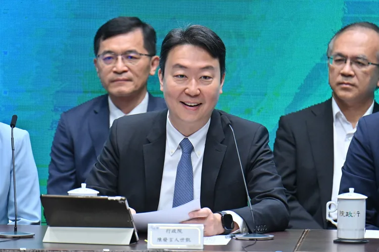 行政院發言人陳世凱將接任交通部長。行政院提供