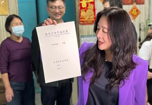 京華城案疑作牽線人遭約談　北市議員應曉薇：身正不怕影子斜