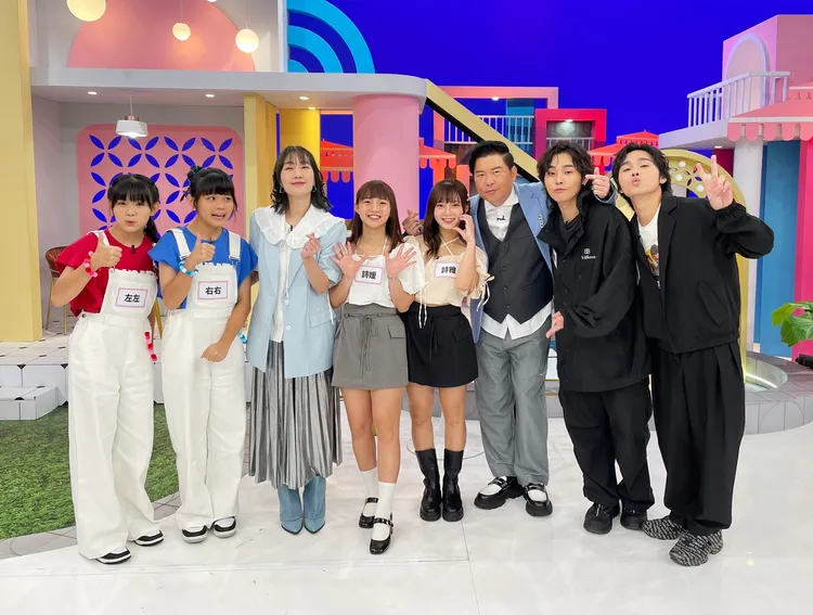 （左起)左左、右右、巴鈺、陳詩媛、陳詩雅、曾國城、展瑞、展榮。緯來綜合提供