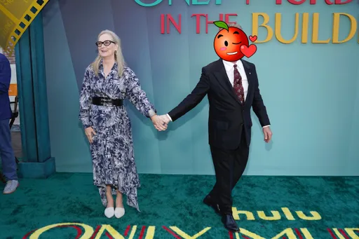 75歲梅姨迎來新春天?!牽手合作男星傳約會ing