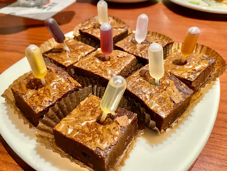 Miss V Bakery「酒鬼布朗尼禮盒。莊偉祺攝