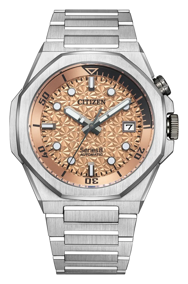 CITIZEN Series 8 890「桜雲」限定款NB6066-51W，5萬2800元。品牌提供