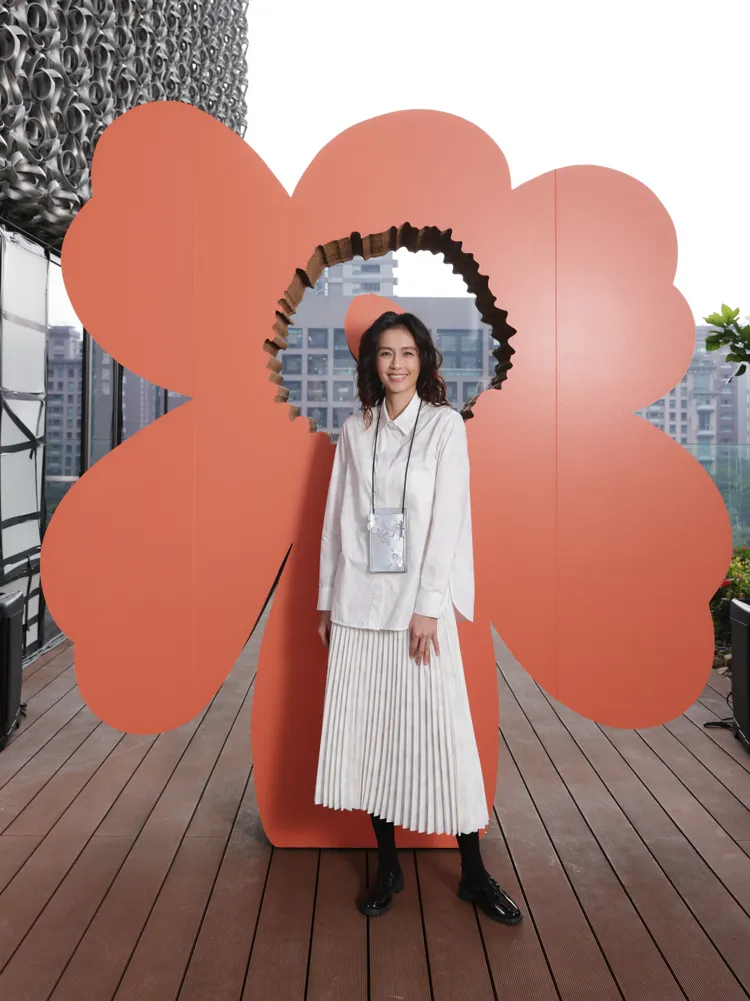 袁艾菲首次的國際品牌時裝走秀獻給Marimekko。品牌提供