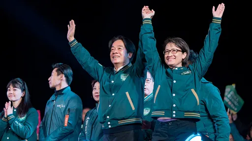 總統大選3競辦幕僚薪水排行「民眾黨最有錢?」 媒體人戳貓膩